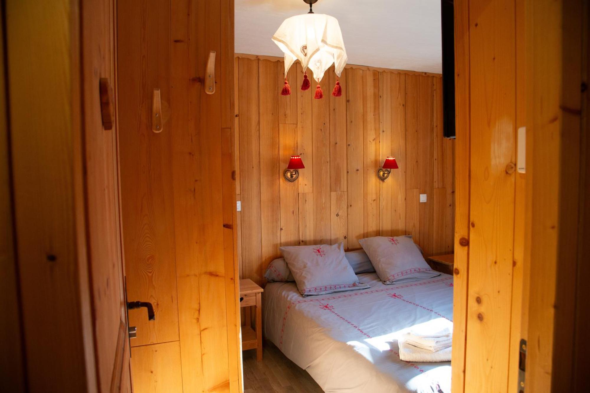 サン・マルタン・ド・ベルヴィル Chalet De Charme 13 Personnes Avec Sauna Ski O Piedsヴィラ エクステリア 写真