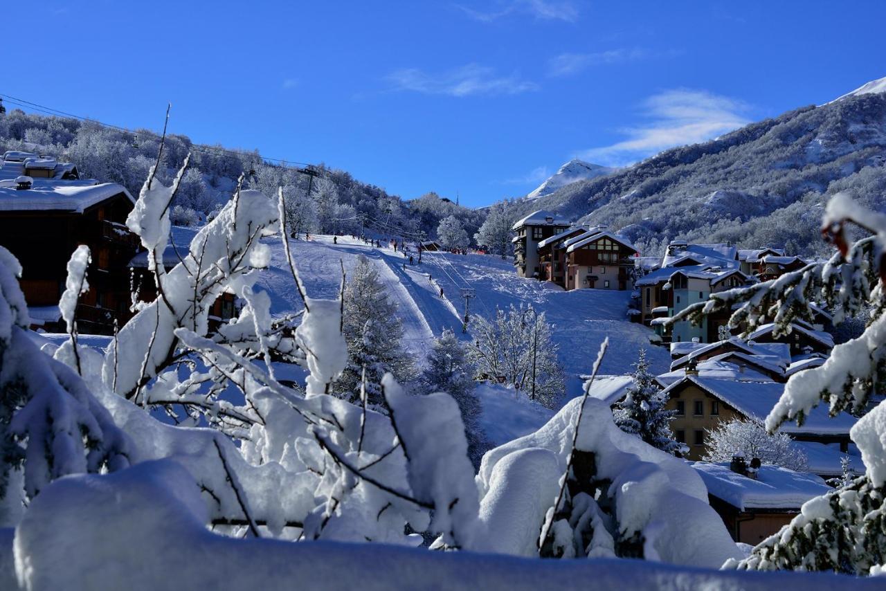 サン・マルタン・ド・ベルヴィル Chalet De Charme 13 Personnes Avec Sauna Ski O Piedsヴィラ エクステリア 写真